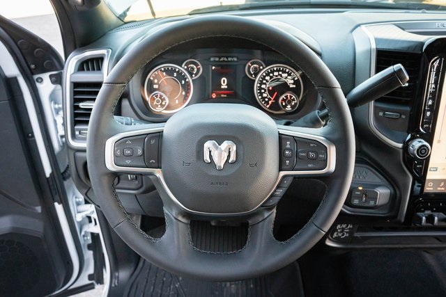 2025 Ram 2500 Big Horn photo 17