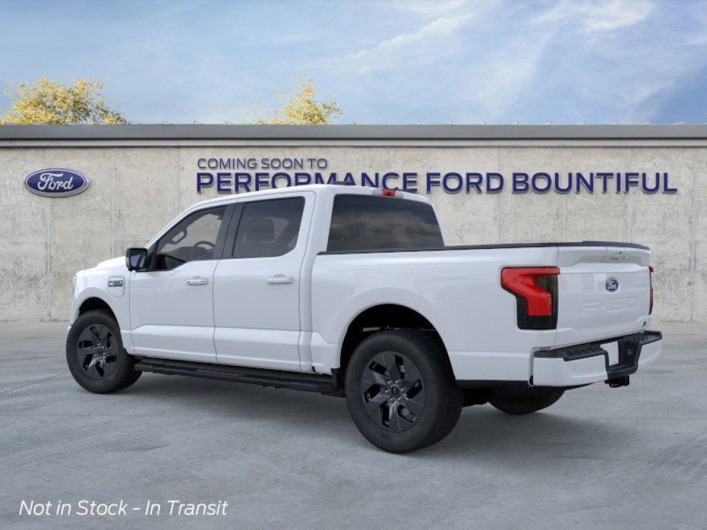 2025 Ford F-150 Lightning photo 4