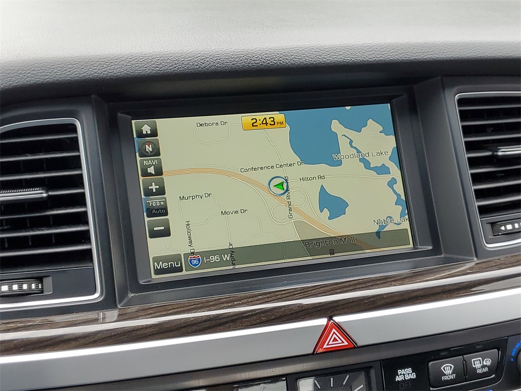 2015 Hyundai Genesis 3.8 photo 19