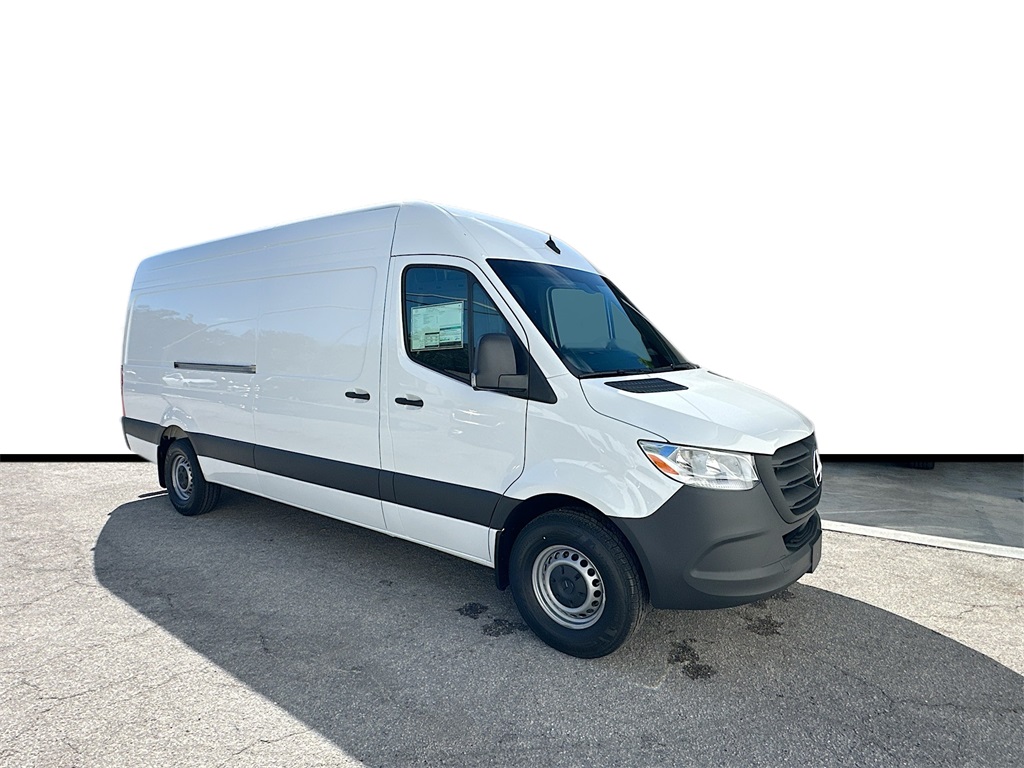 2026 Mercedes-Benz Sprinter Cargo Van Base's photo