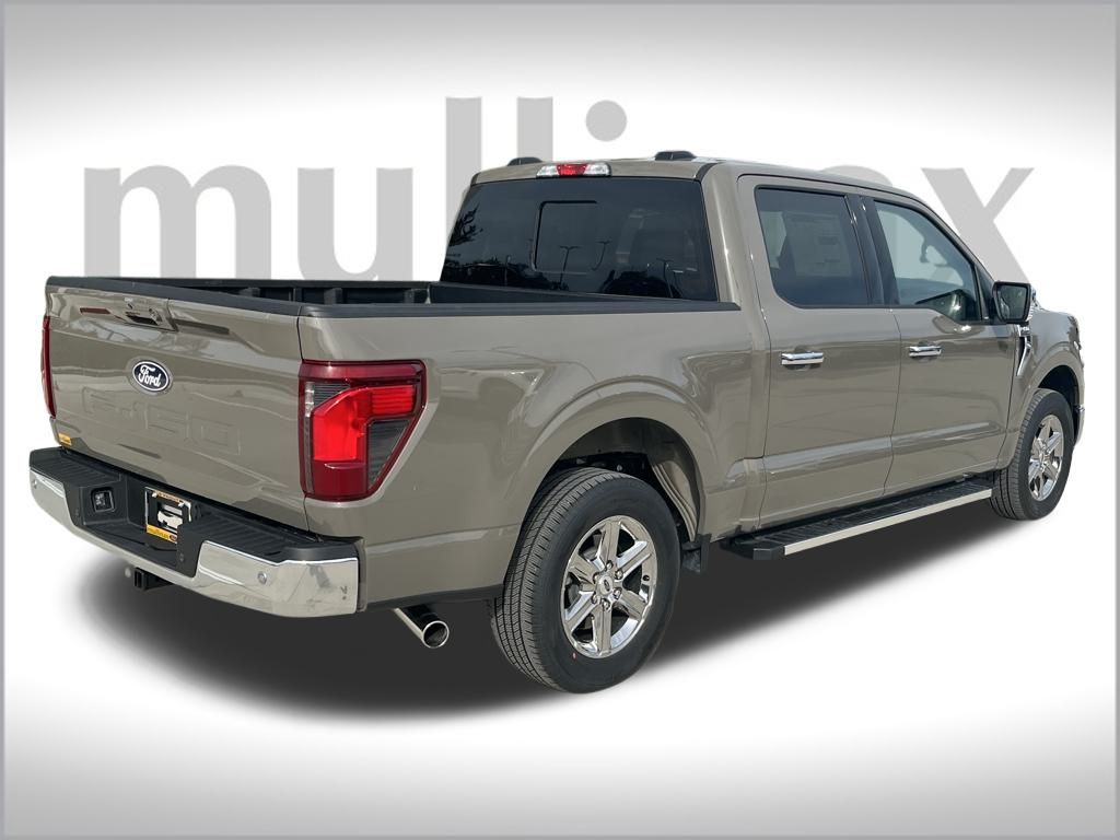 2025 Ford F-150 XLT photo 2