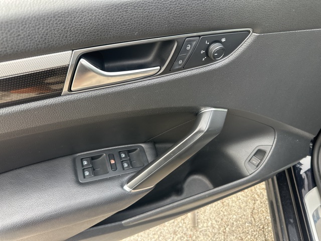 2018 Volkswagen Passat V6 GT photo 12