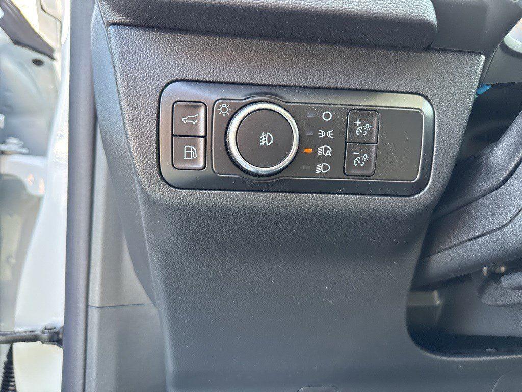 2025 Ford Escape Plug-In Hybrid photo 28