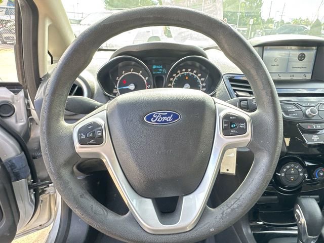 2019 Ford Fiesta SE photo 11