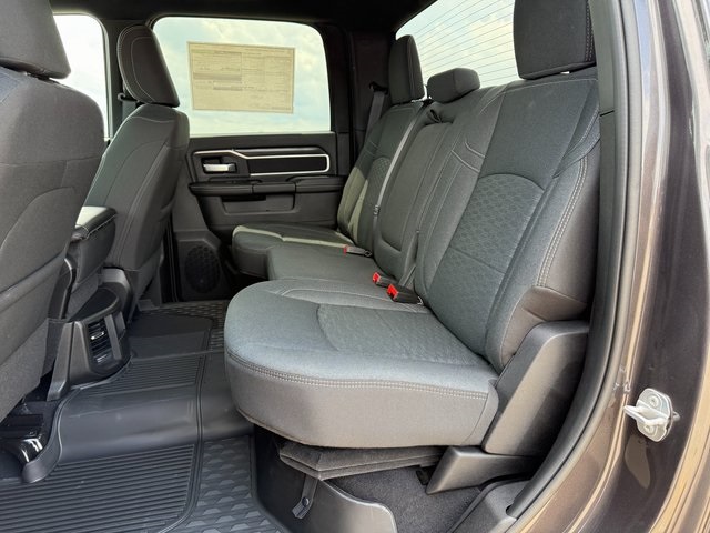 2025 Ram 3500 Big Horn photo 12