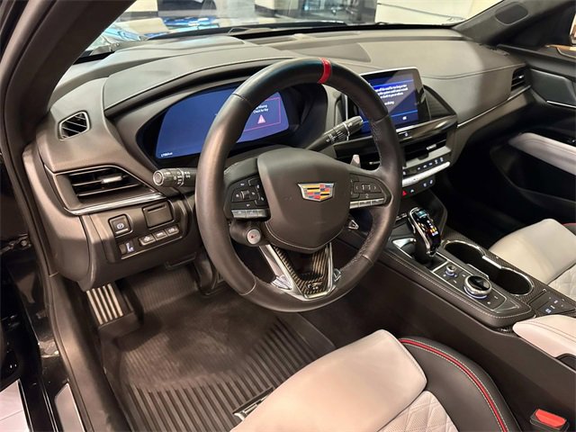 2024 Cadillac CT4 photo 14
