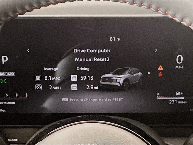 2026 Nissan Kicks SR photo 2
