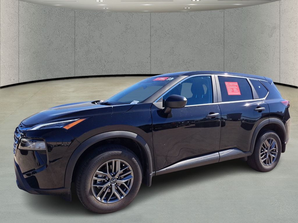 2026 Nissan Rogue S's photo