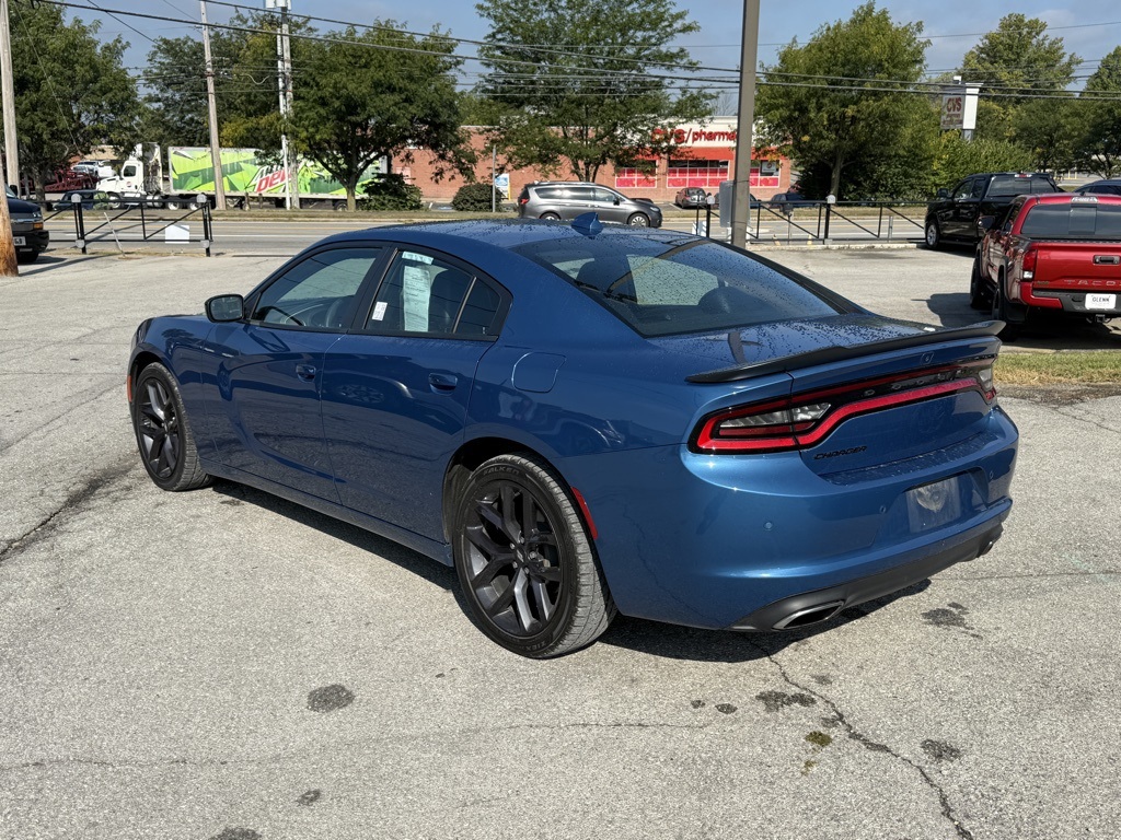 2020 Dodge Charger SXT photo 8