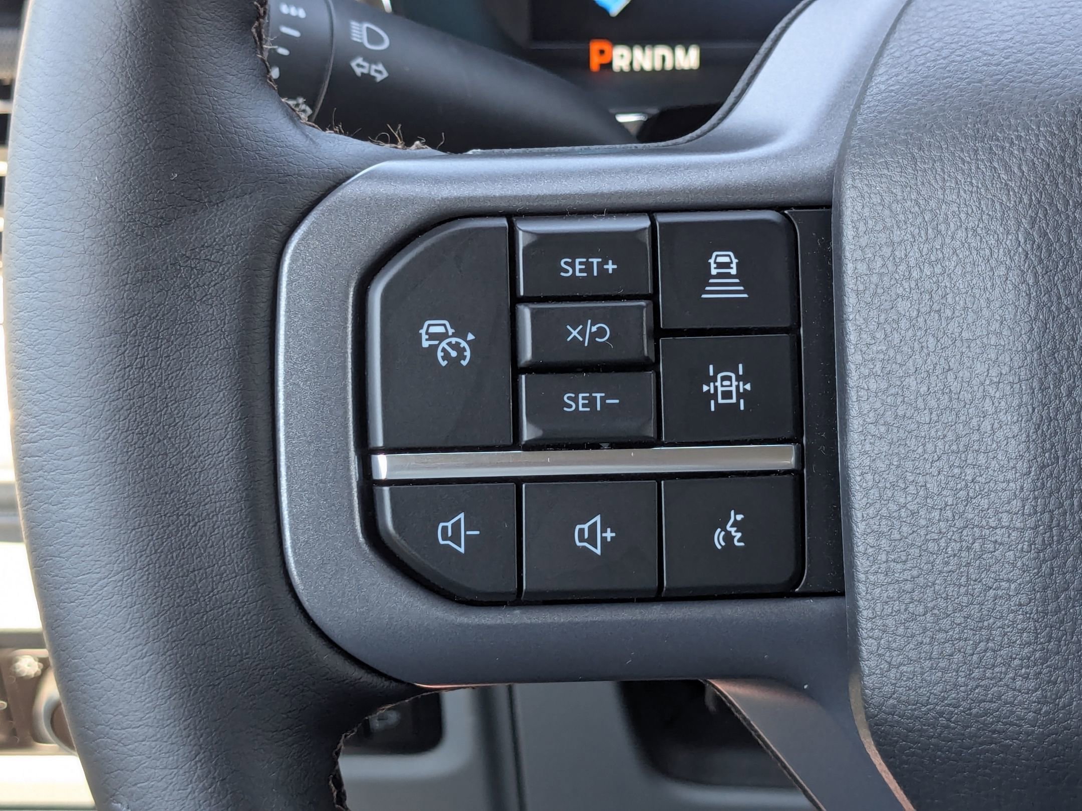 2025 Ford F-150 Lariat photo 18