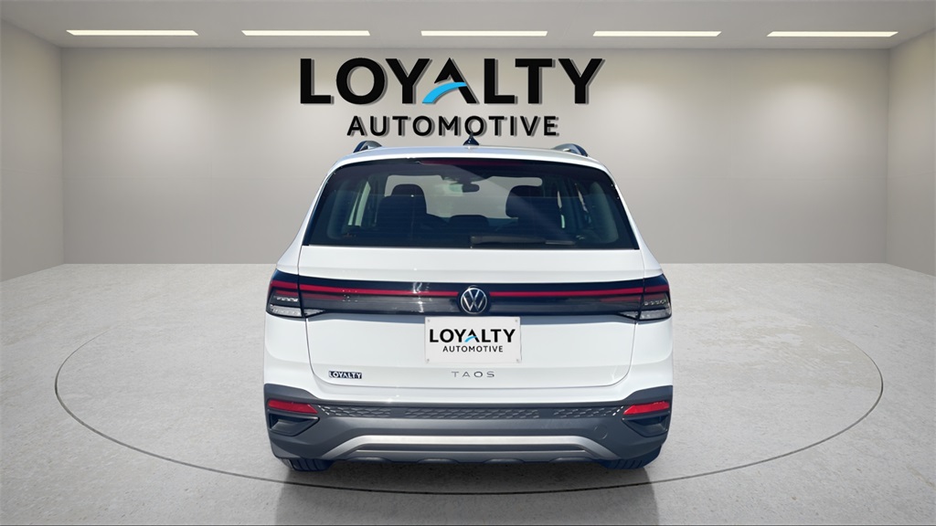 2025 Volkswagen Taos S photo 3