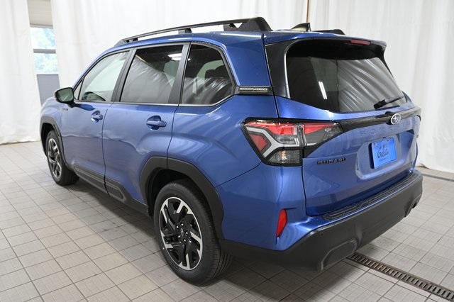 2025 Subaru Forester Limited photo 4