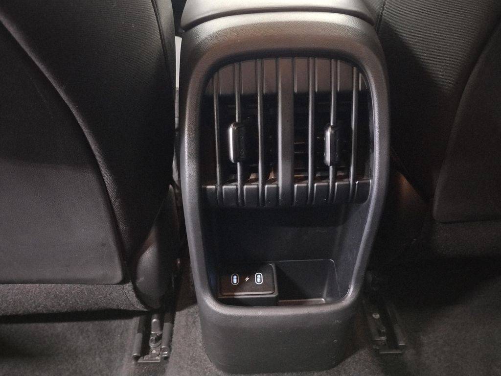 2024 Hyundai Kona SEL photo 31