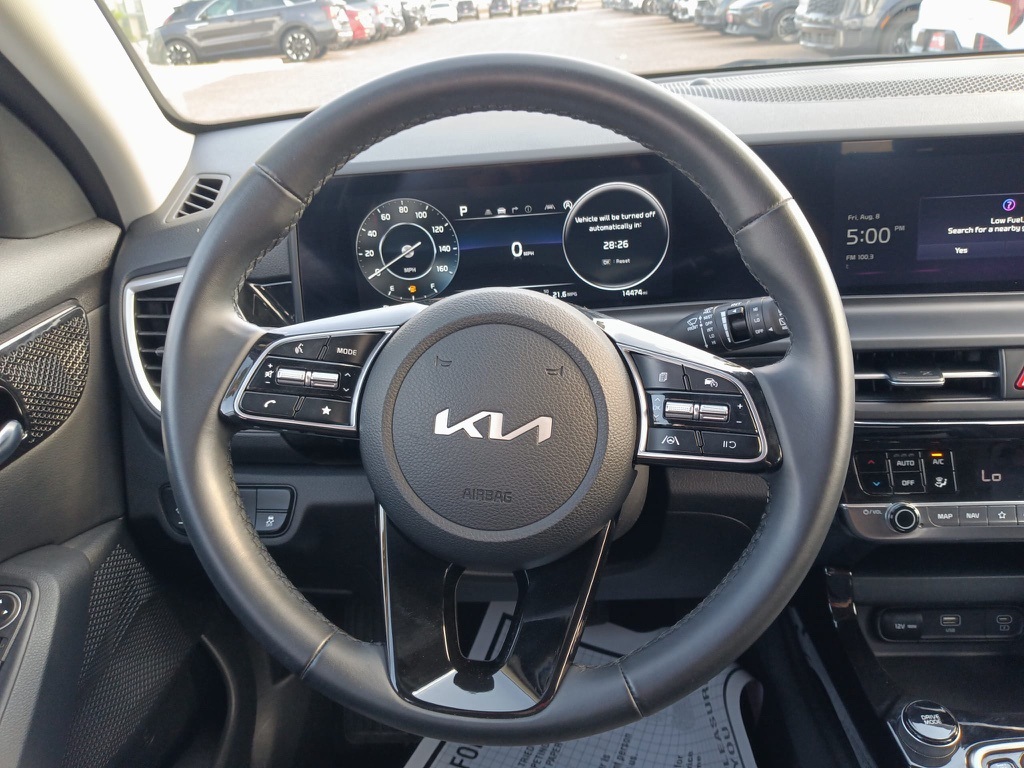 2024 Kia Seltos S photo 10