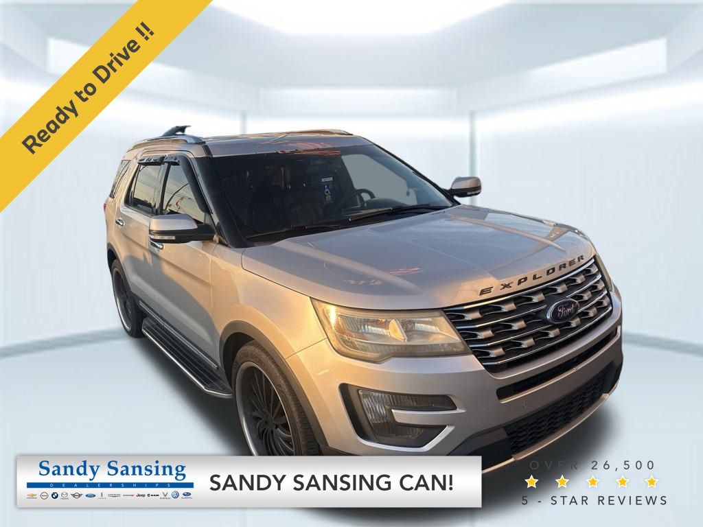 2016 Ford Explorer Limited's photo