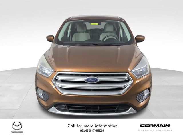 2017 Ford Escape SE photo 2