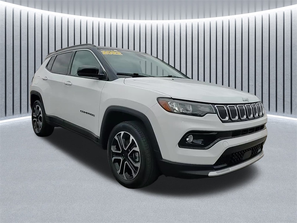 2022 Jeep Compass Limited's photo