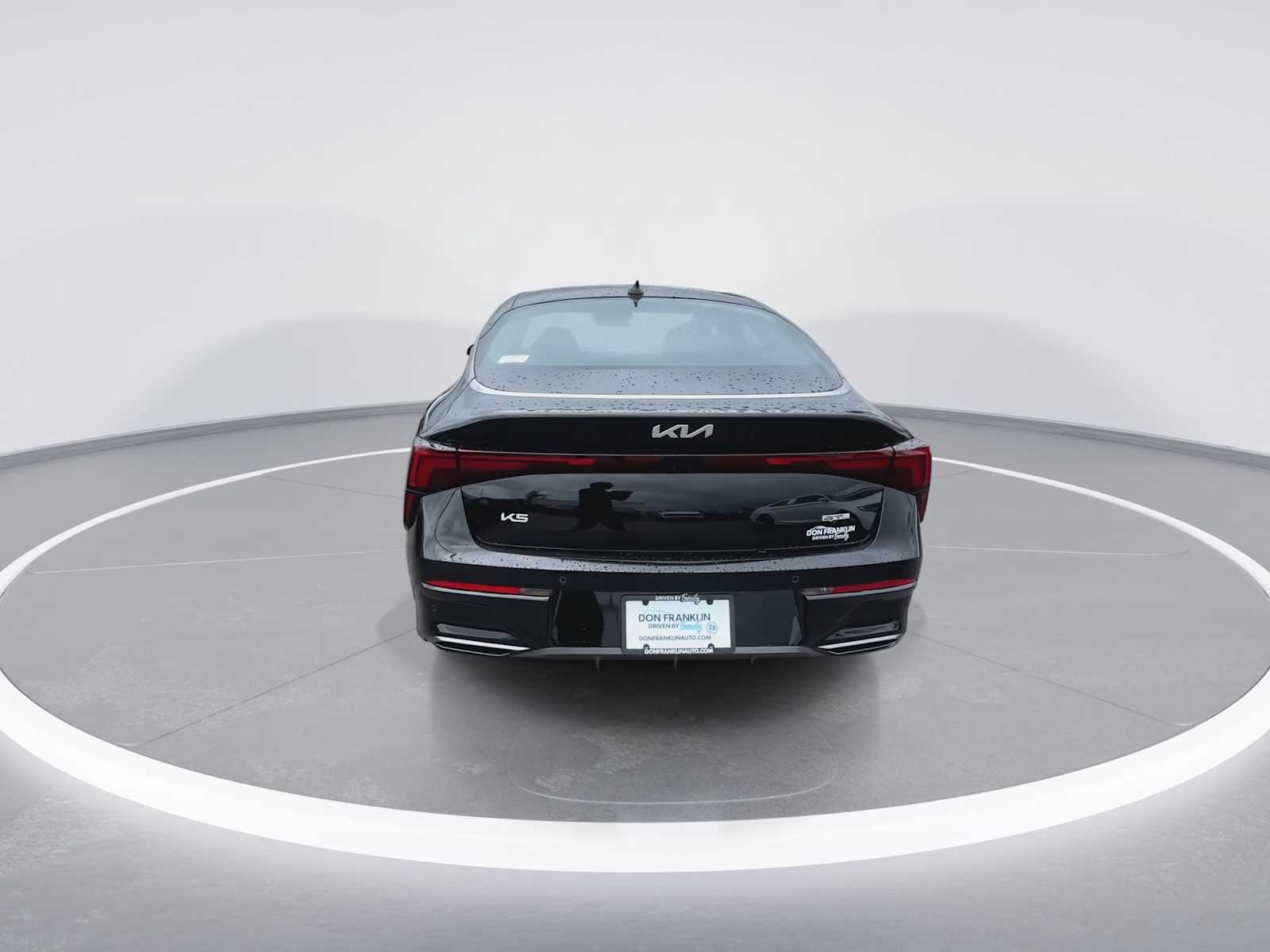2025 Kia K5 GT-Line photo 7