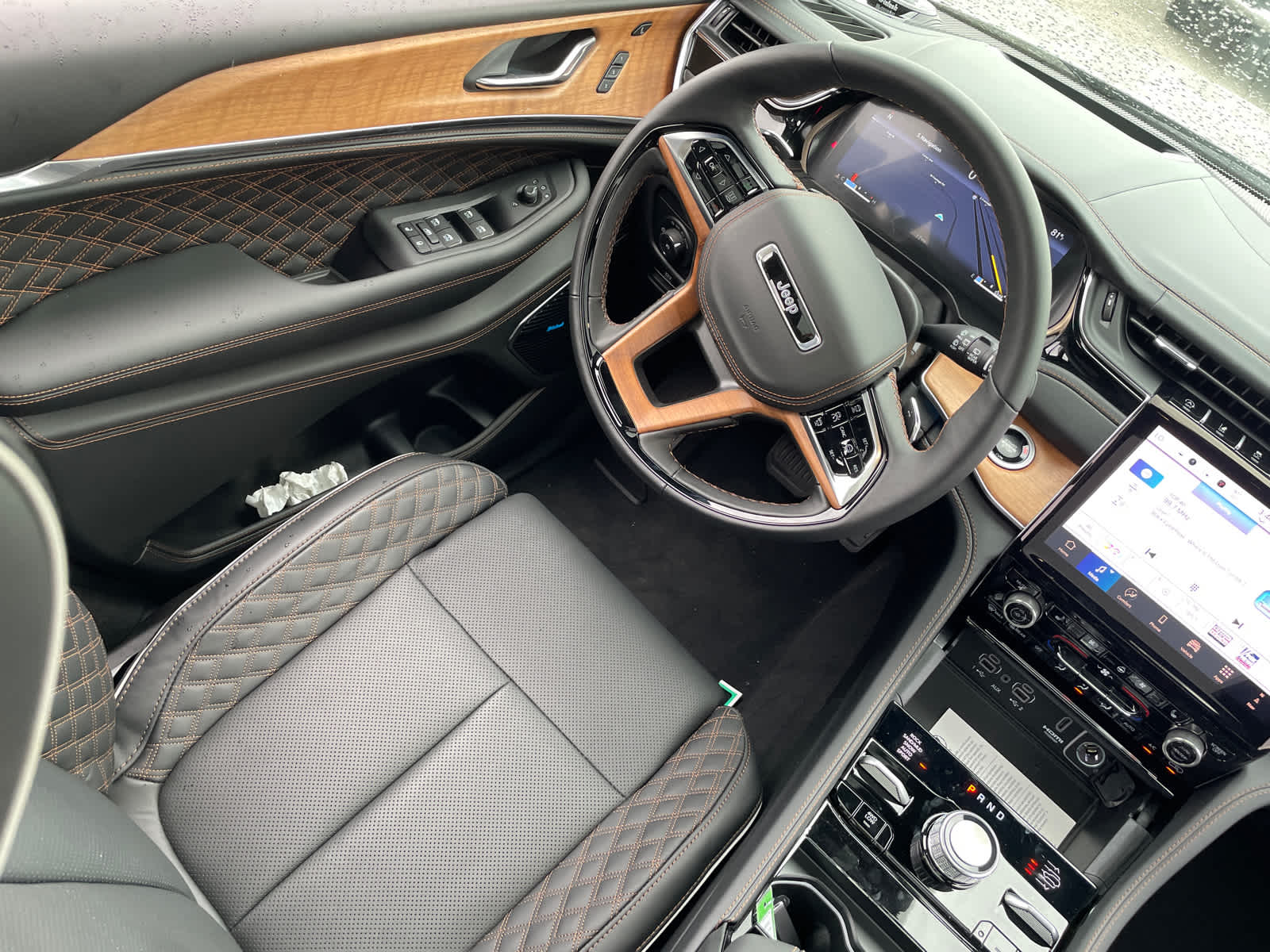 2025 Jeep Grand Cherokee L Summit Reserve photo 15