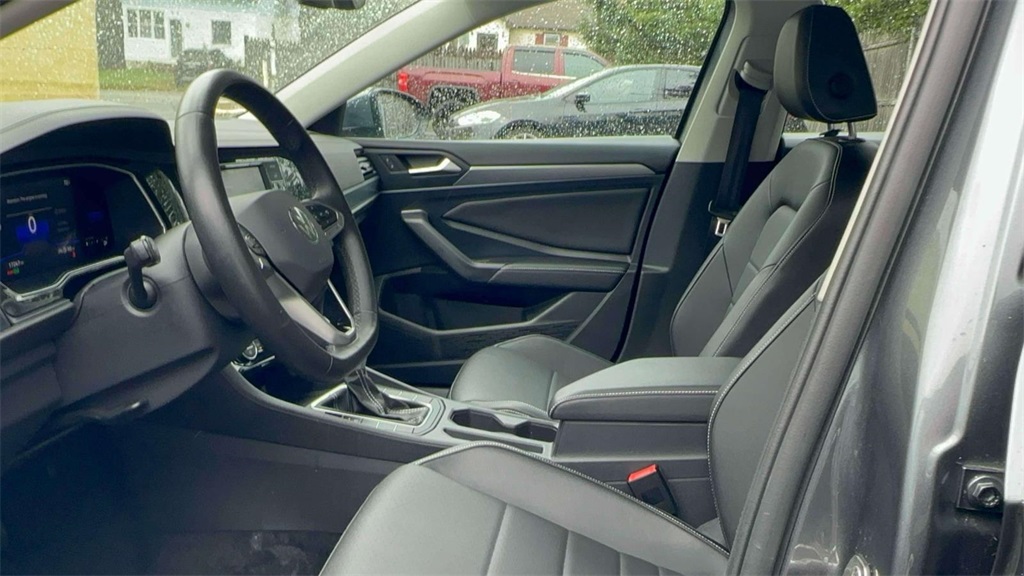 2022 Volkswagen Jetta 1.5T SE photo 13
