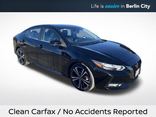 2022 Nissan Sentra SR's photo