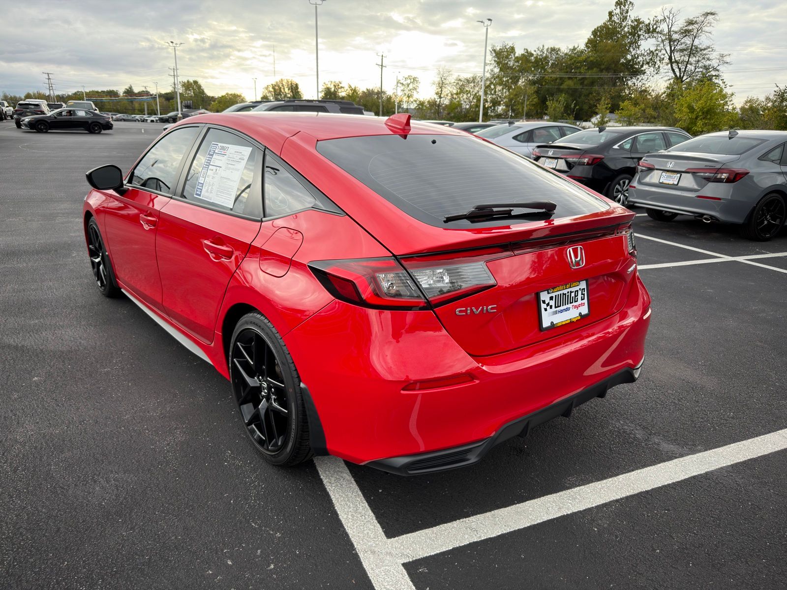 2023 Honda Civic Sport photo 4