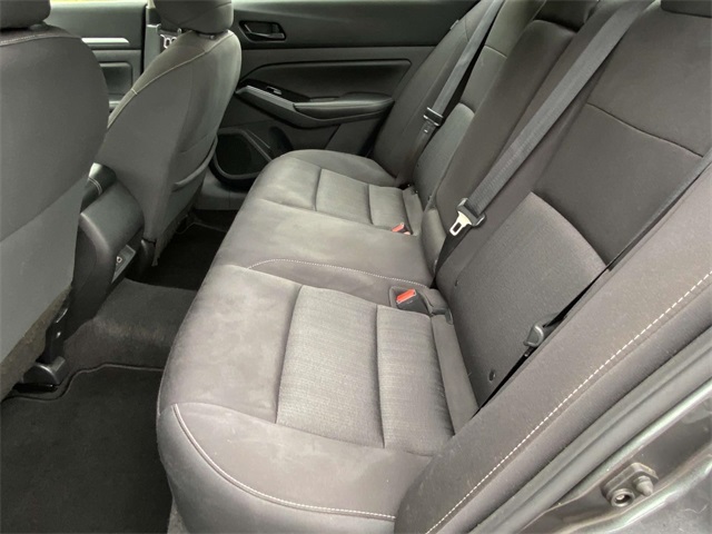 2023 Nissan Altima 2.5 SV photo 10