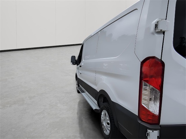 2024 Ford Transit photo 7