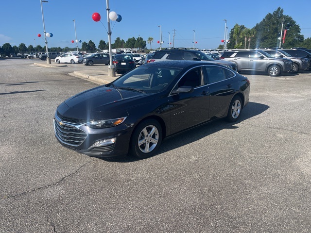 2023 Chevrolet Malibu 1LT photo 3