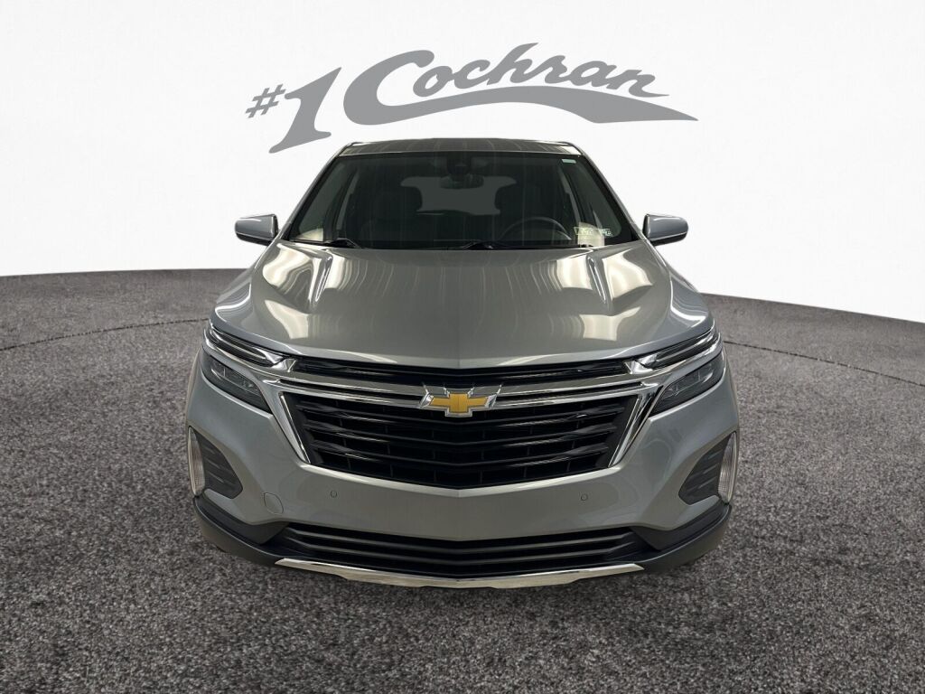 2023 Chevrolet Equinox LT photo 2