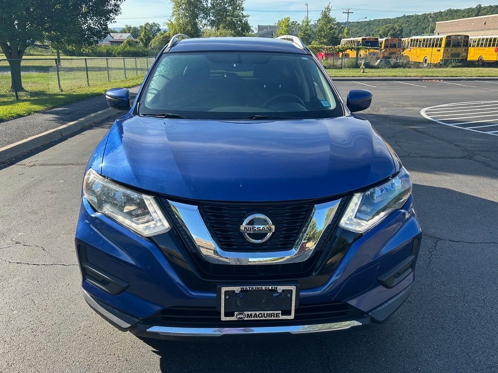 2018 Nissan Rogue SV photo 8