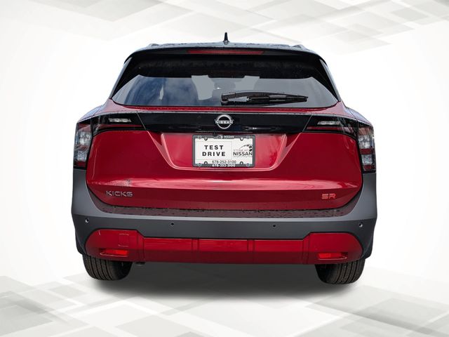 2025 Nissan Kicks SR photo 4