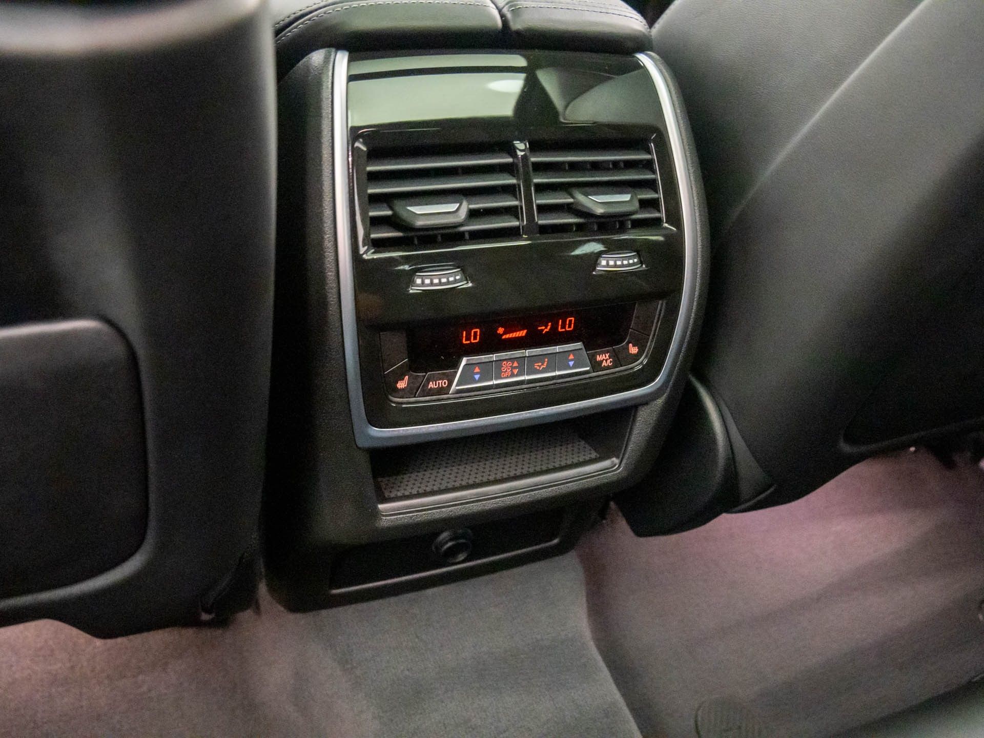 2026 Bmw X6 photo 18