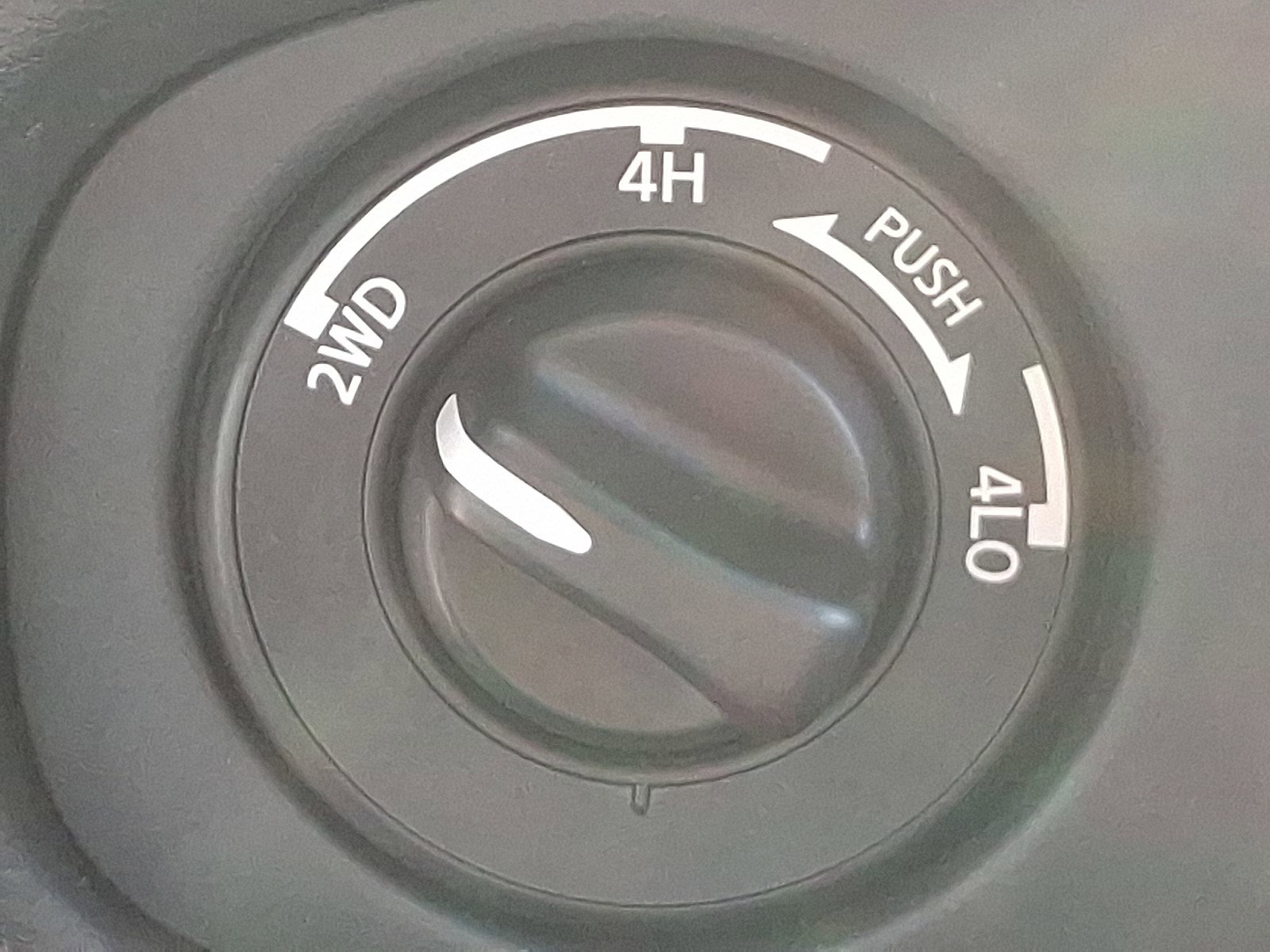 2024 Nissan Frontier SV photo 24