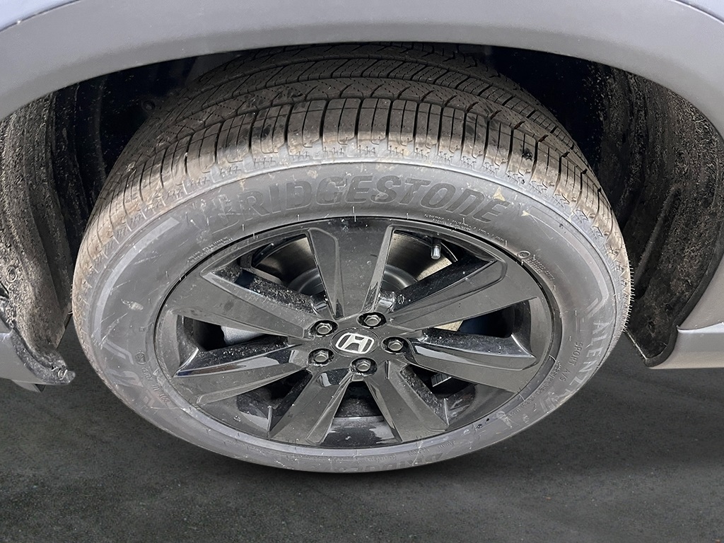2025 Honda Pilot Black Edition photo 9
