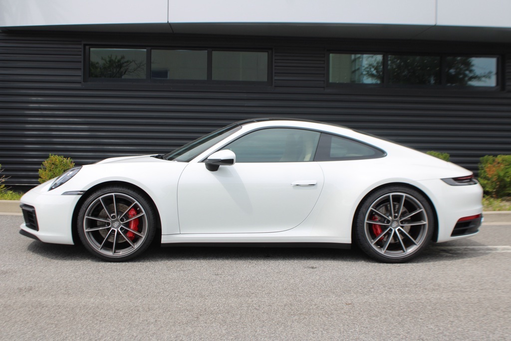 2020 Porsche 911 S photo 2