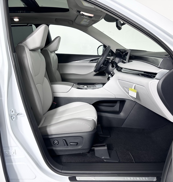 2026 Infiniti QX60 Luxe photo 23