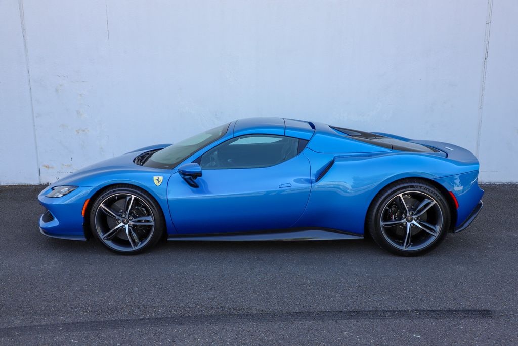 2024 Ferrari 296 GTS photo 32