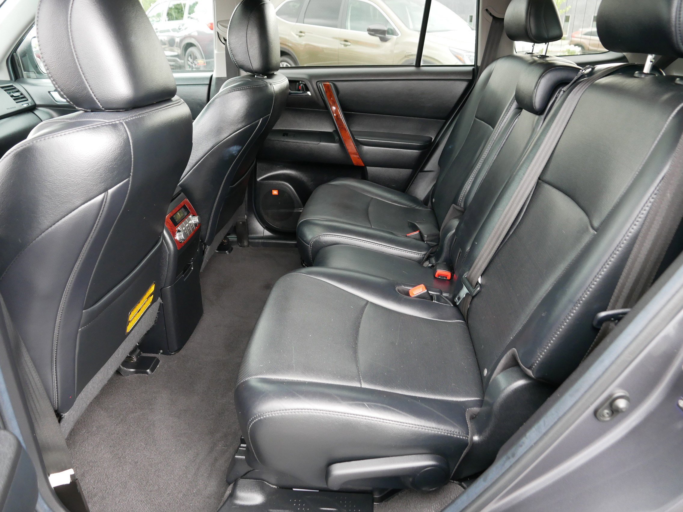 2012 Toyota Highlander Limited photo 28