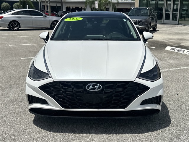 2022 Hyundai Sonata Limited photo 3