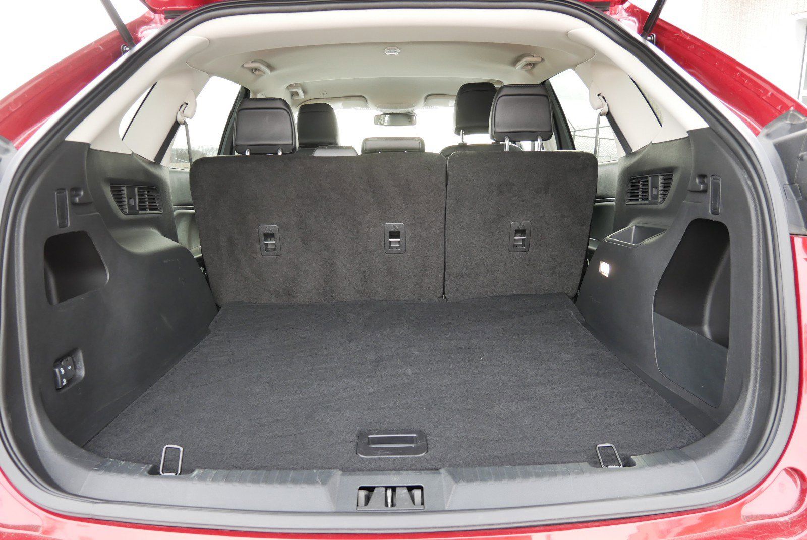 2024 Ford Edge SEL photo 18