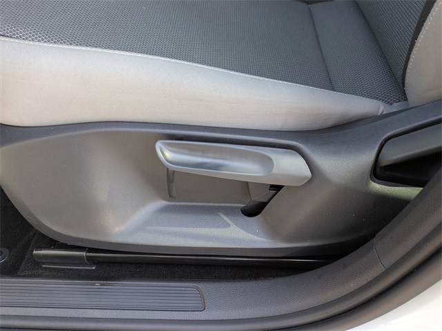 2024 Volkswagen Taos S photo 20