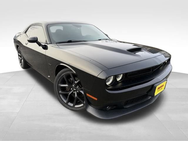 2019 Dodge Challenger R/T's photo