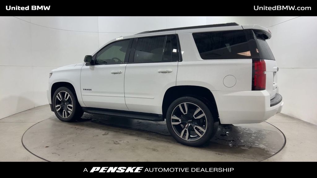 2018 Chevrolet Tahoe LT photo 3