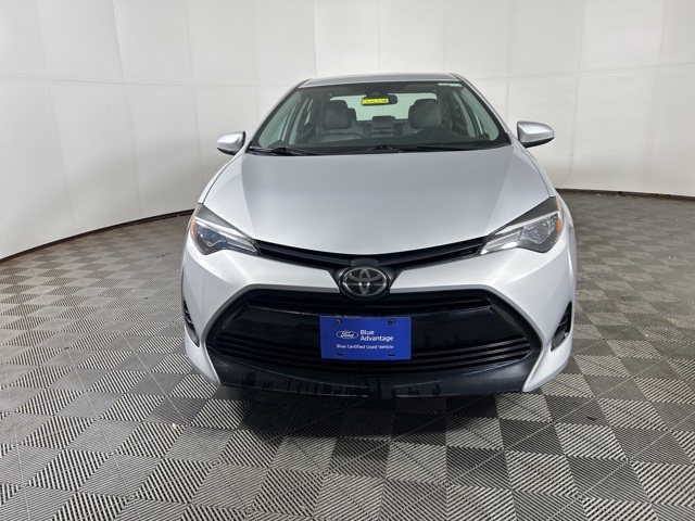 Certified 2019 Toyota Corolla LE with VIN 2T1BURHEXKC134217 for sale in Shakopee, Minnesota