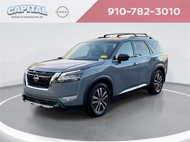 2022 Nissan Pathfinder Platinum