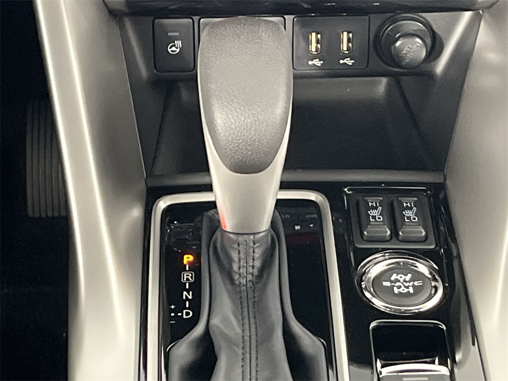 2025 Mitsubishi Eclipse Cross SE photo 20