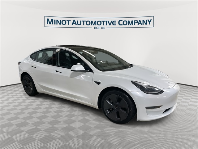 2023 Tesla Model 3 Rear-Wheel Drive's photo