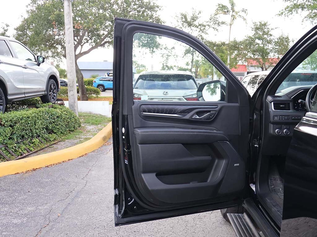 2023 Gmc Yukon XL Denali photo 28