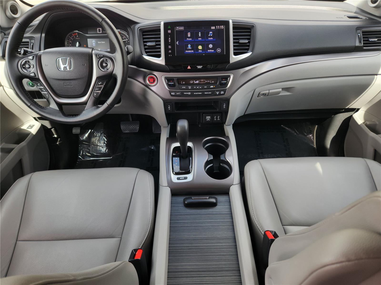 2016 Honda Pilot EX-L photo 11